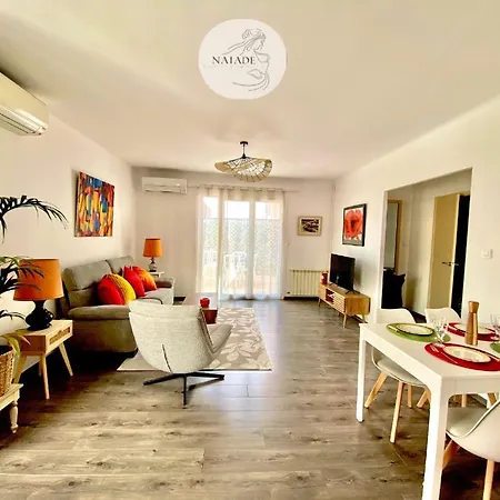 Arc En Ciel - Spacieux En Plein Coeur Du Centre-ville !